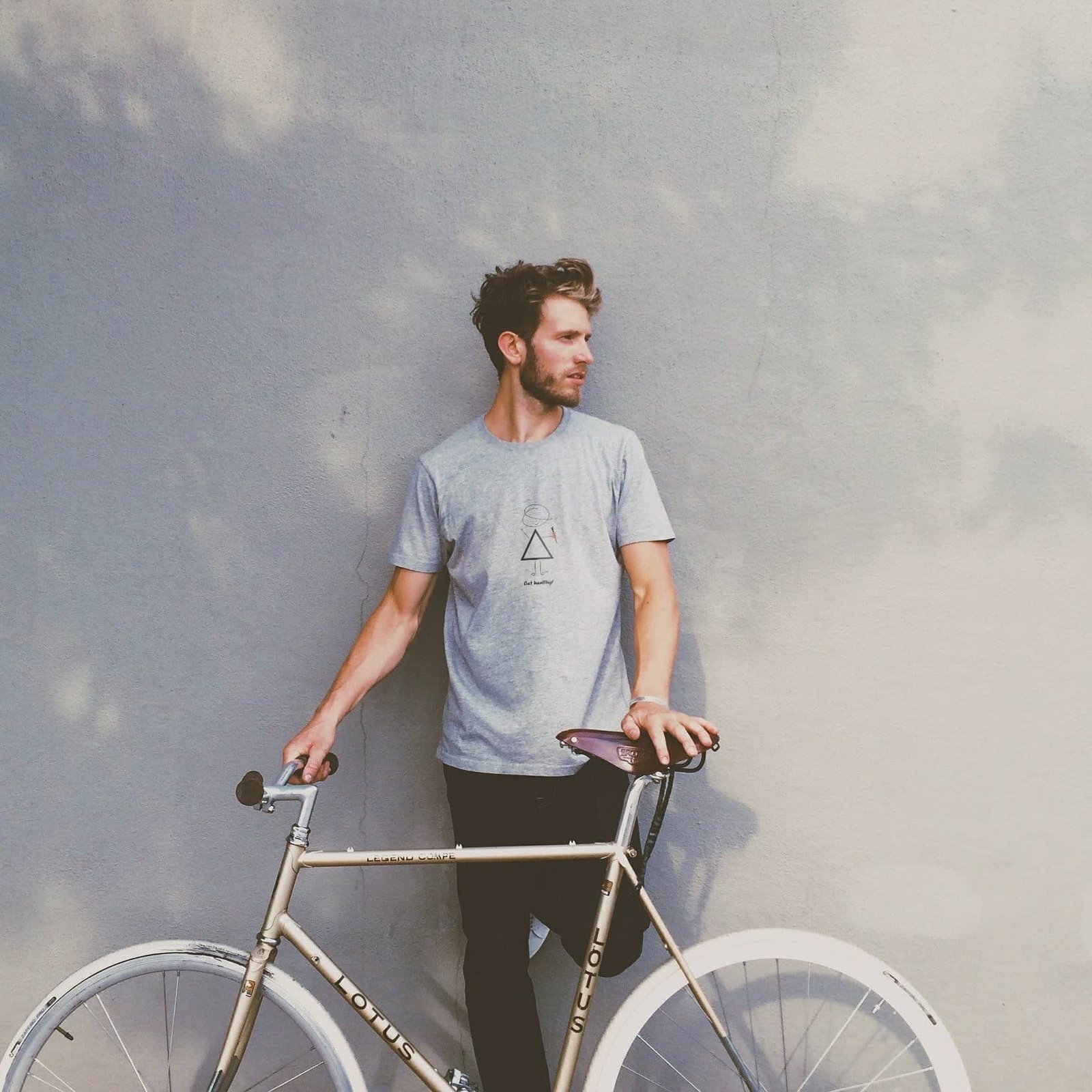 Apparel & Accessories